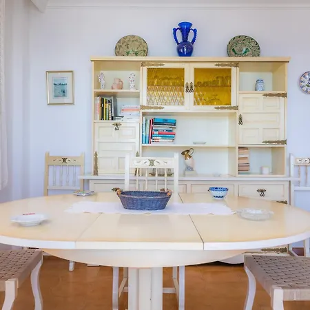 Mastil Apartment *
